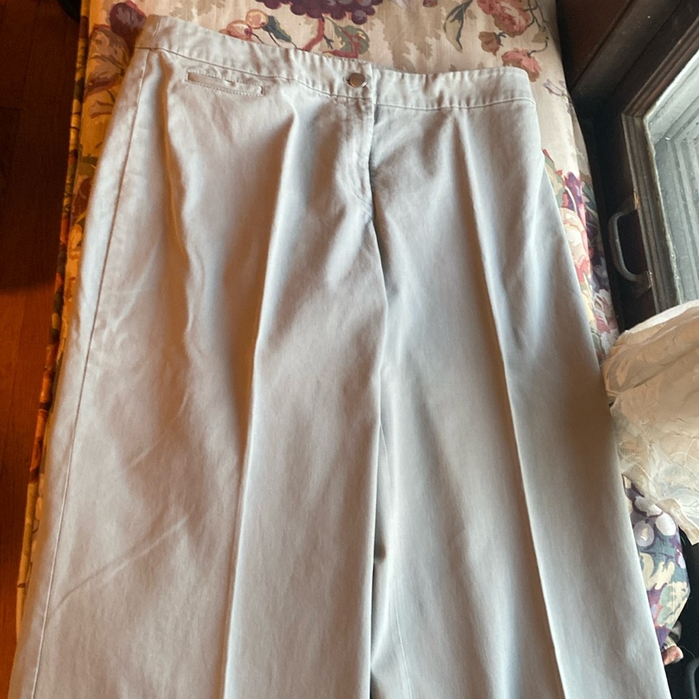 Eileen Fisher wide leg beige pants size medium